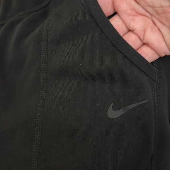 Nike Sweatpants - Picture 4 of 4